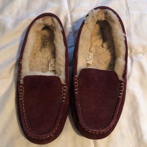 Ugg slippers